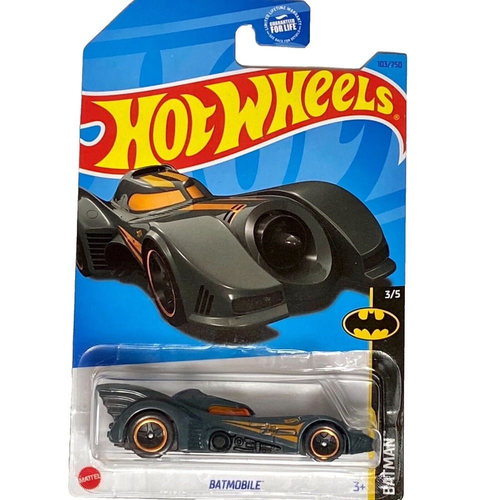 Hot Wheels Batmobile 103/250 Batman 3/5 Die-cast 1:64 Model Toy‎ Car NIP 2022